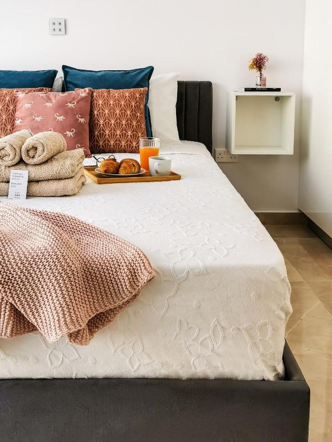 Paphos Phaedrus Living: Luxury Maisonette Lighthouse 60 מראה חיצוני תמונה